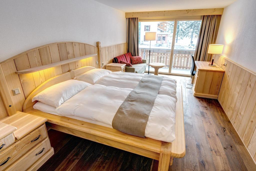 Hotel City Täsch Oda fotoğraf